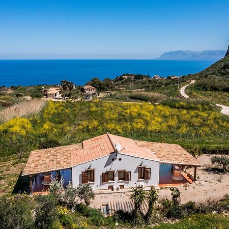Villa Elena vicino la Riserva naturale dello Zingaro Scopello  Esterno foto